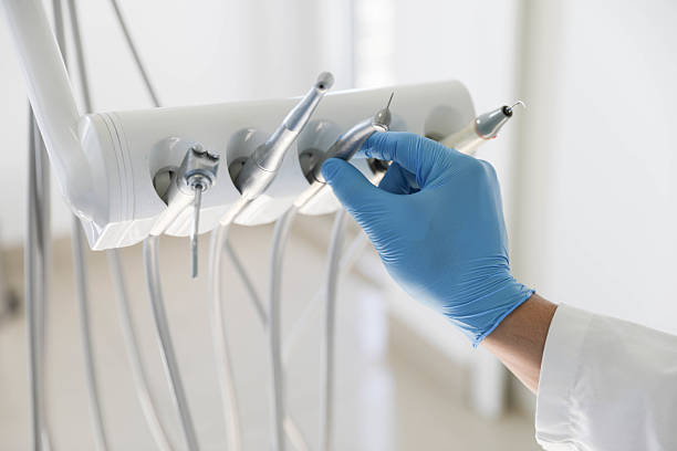 Professional Tooth Extraction technician working in Socorro, TX